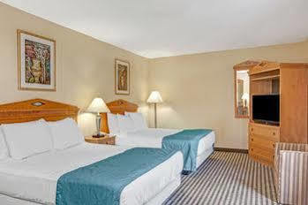 Whitney Inn & Suites Hamden Exterior foto