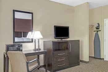 Whitney Inn & Suites Hamden Exterior foto